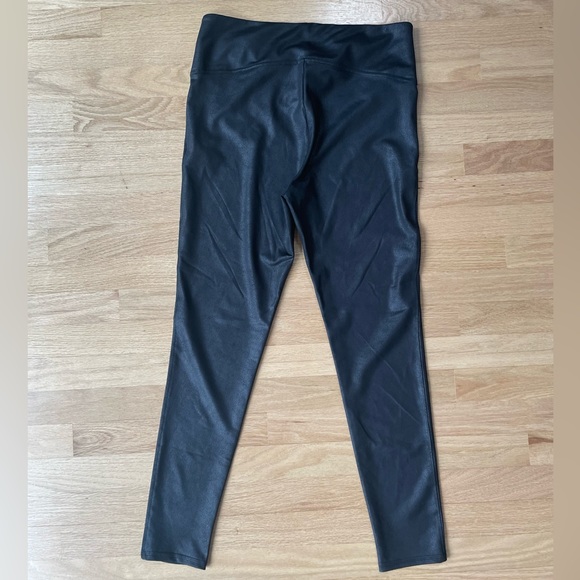 Seven7 Faux Leather Leggings In Excellent Condition - Picture 11 of 16